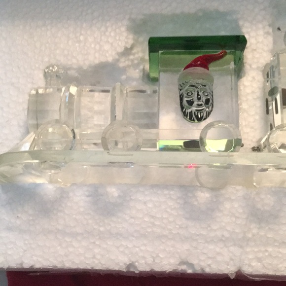 Vintage and new in box, Sorelle Handcrafted heavy Lucite Christmas train - Picture 4 of 11